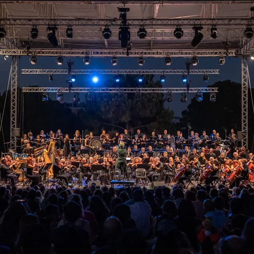 Ένα μεγάλο αφιέρωμα στους Queen έρχεται στο "Νιάρχος"