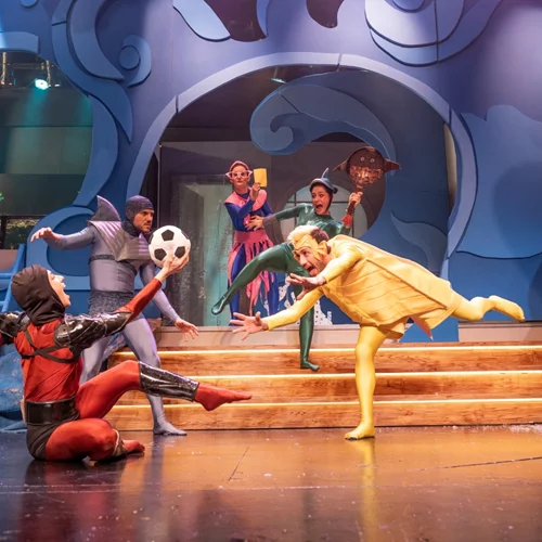 Τελευταίες παραστάσεις για το "Τριγωνοψαρούλης, The Musical" στο Θέατρο Αθηνά