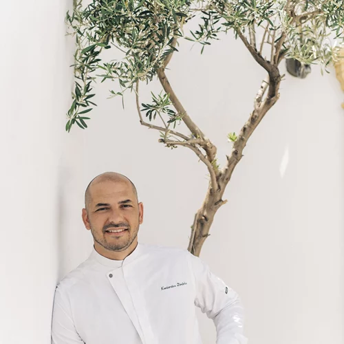 Η Ρόδος του Δημήτρη Κονταράτου