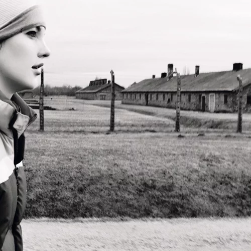 Η Άννα Ρεζάν μας μιλά για το ιστορικό ντοκιμαντέρ της "Οι Δικοί μου Άνθρωποι"