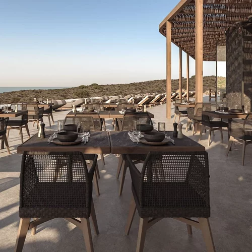 Η "Σπονδή" φέρνει τη γεύση της στη Σαντορίνη