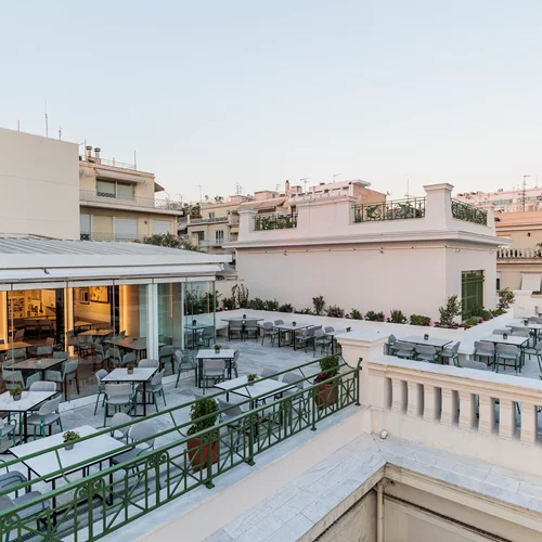 Το "Μικρό Εργαστήρι της Τέχνης" πάει σινεμά