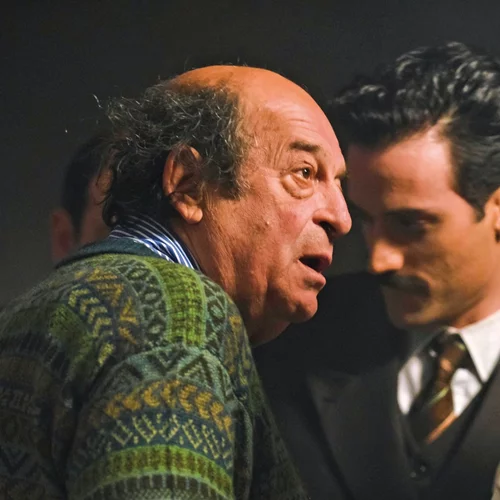 Ο Μανούσος Μανουσάκης έφυγε από τη ζωή σε ηλικία 74 ετών