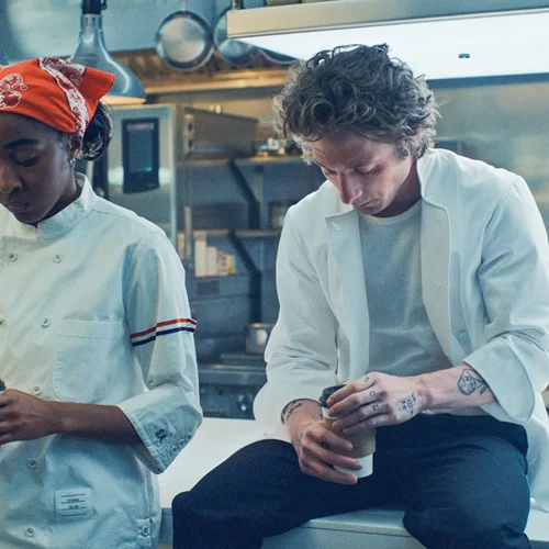 Το "The Bear" επιστρέφει στην κουζίνα για τον τέταρτο κύκλο (trailer)