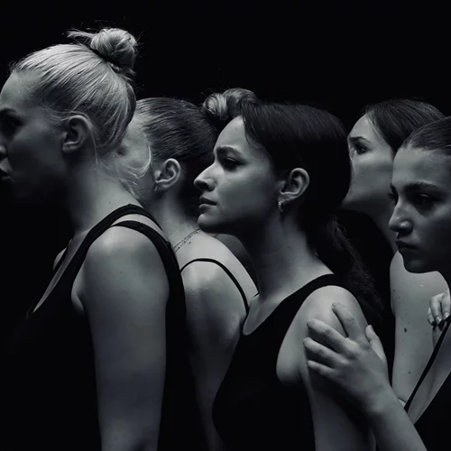 Η "Μήδεια" παρουσιάζεται στο γυμνάσιο όπου ο Αριστοτέλης δίδαξε τον Μέγα Αλέξανδρο