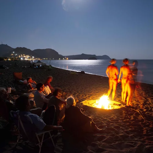 "Λεσβία": Το πρώτο μεγάλου μήκους ντοκιμαντέρ της Τζέλης Χατζηδημητρίου στον Δαναό