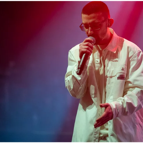 Bloody Hawk: Κύματα νεανικού ενθουσιασμού στο κατάμεστο "Fuzz"