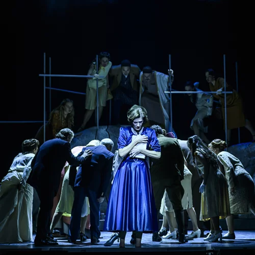 "Αλεξάνδρεια" - "Annie" : Γιορτές γεμάτες λάμψη στο Θέατρο Παλλάς