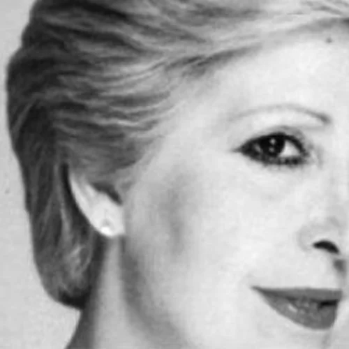 5+1 αξέχαστες επιτυχίες της Πόλυς Πάνου που έφυγε σαν σήμερα (27/9) από τη ζωή