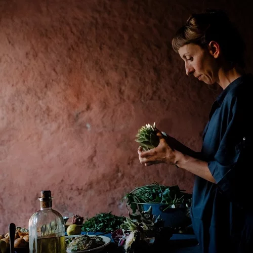 COSMOTE TV: Μια ιστορική αναδρομή στο ελληνικό παρελθόν μέσα από 16 ντοκιμαντέρ