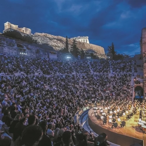 O Dave Evans, ο Justin Hayward και η Maggie Reilly στο "Classic Rock 7"