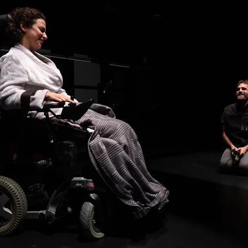 "Πόσο κοστίζει να ζεις;" για δύο τελευταίες παραστάσεις στο Θέατρο Πόρτα