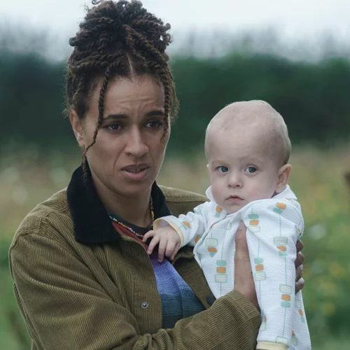 Ένα μωρό με φονικές τάσεις φέρνει το χάος στη νέα σειρά του ΗΒΟ