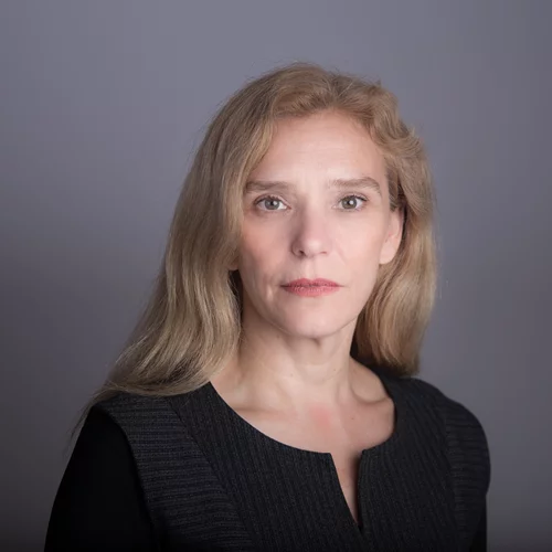 "Παραβάσεις" στο ΚΠΙΣΝ: Η Μαρία Σκουλά διαβάζει το διήγημα "Ο Ντέτεκτιβ" του Δημήτρη Χατζή