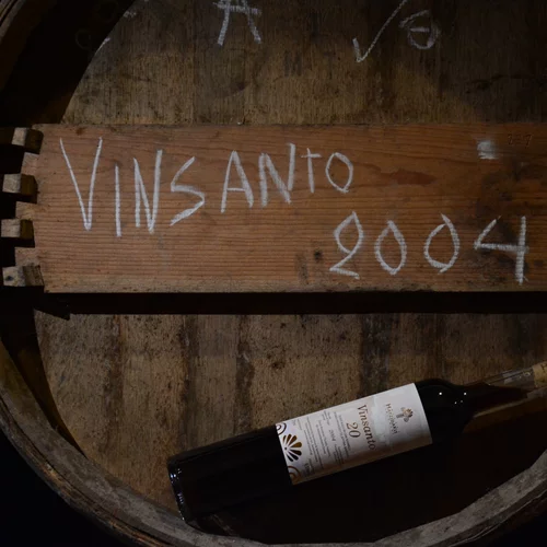 Πάσχα με το διαχρονικό Vinsanto ετών ...20 από το Οινοποιείο Χατζηδάκη