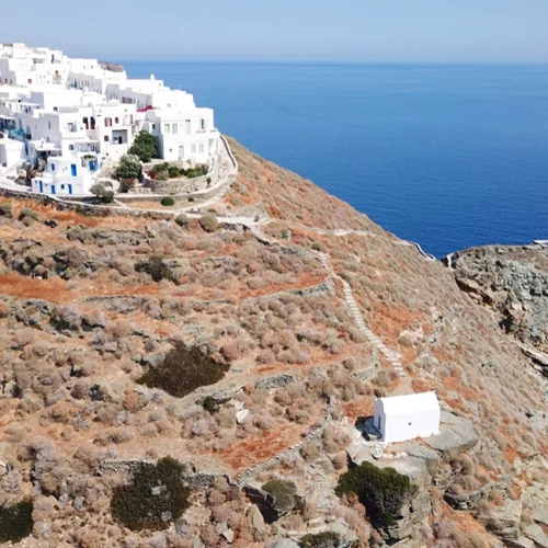 Europa Nostra: Τα Νησιά των Κυκλάδων στη λίστα των 11 υπό απειλή μνημείων και τόπων πολιτισμικής κληρονομιάς της Ευρώπης