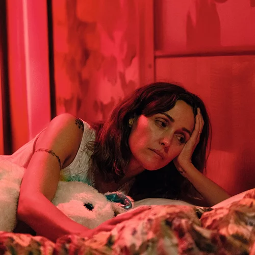 Στο "Αν Είχα Πόδια Θα σε Κλοτσούσα", η Ρόουζ Μπερν διεκδικεί το πρώτο της Όσκαρ