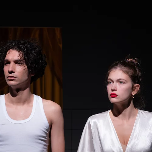 Θέατρο του Νέου Κόσμου: Επιπλέον παραστάσεις για την περίοδο των Χριστουγέννων