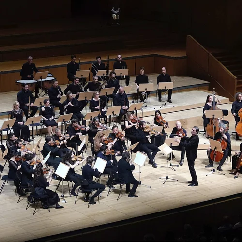 Διαφωτιστικές αναγνώσεις έργων κλασικισμού και ρομαντισμού με όργανα εποχής από Kαμεράτα- Πέτρου στο Μέγαρο