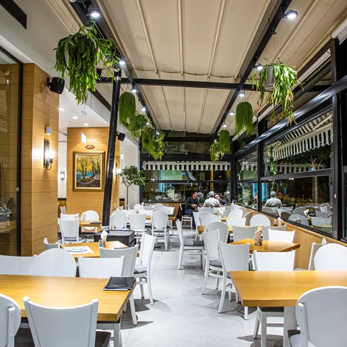 "Ηλίας": Ελληνική κουζίνα όπως πρέπει