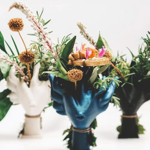 "Five Senses", Ρόδος