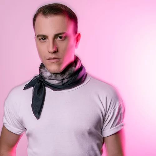 Τι θα δούμε στο "Γυάλινο Μουσικό Θέατρο" τον Δεκέμβριο