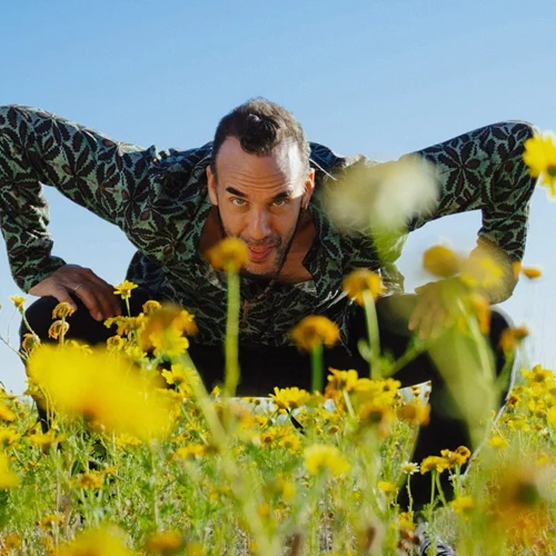 Ένα live με τον Πάνο Μουζουράκη στο Θέατρο Άλσος