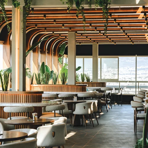 "Deos Athens": Εμπειρία κορυφής