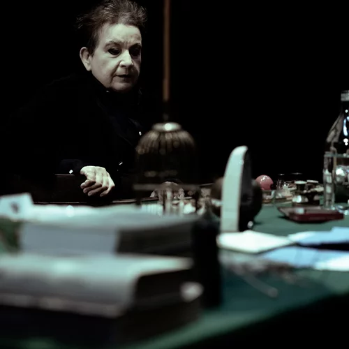 Ο "Αφανισμός" συνεχίζει με την Άννα Κοκκίνου