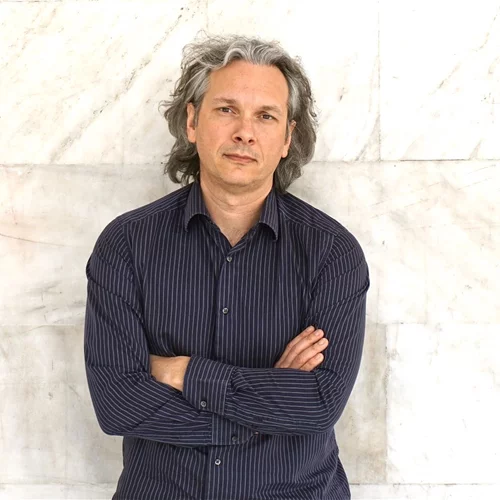 Μία συναυλία για τον θησαυρό του Παναγιώτη Τούντα και το νέο στο ρεμπέτικο