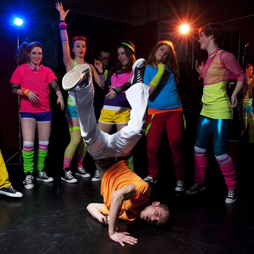 Πού παίζει Disco Mediterraneo πάρτι αυτό το Σάββατο