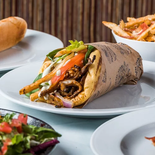 Νέο "Mama Tierra" στην Ακρόπολη