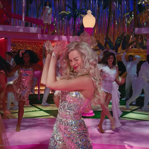 Η Barbie σινε-σωτήρας