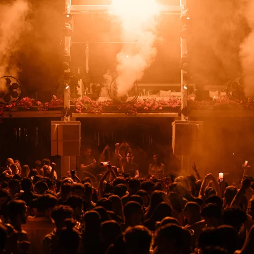 4 New Year’s Eve parties για όλους