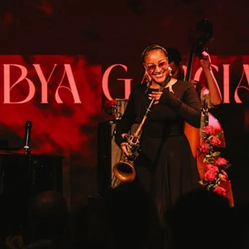 Διπλό ραντεβού με τη Nubya Garcia στο "Gazarte"