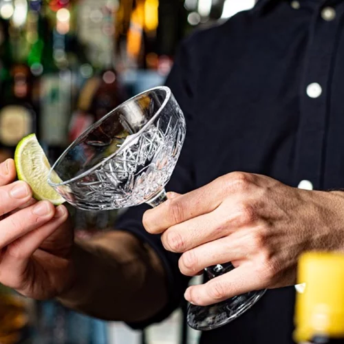 Margarita day: Μην τη μαδάς, πιες την, σε 5 μπαρ που τη γιορτάζουν