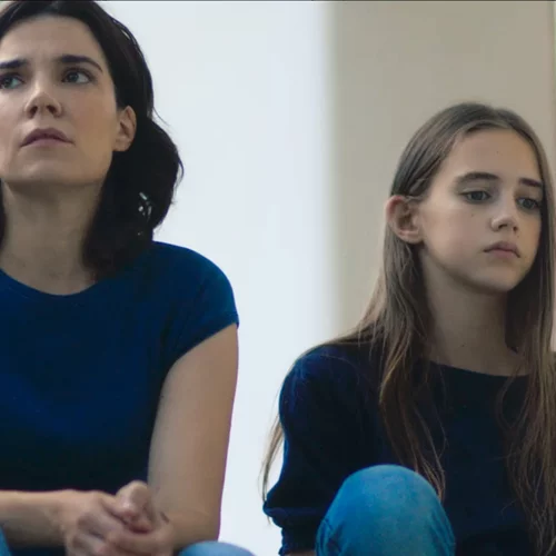 Μεγάλη πρεμιέρα για την "Έρημη Χώρα" του ERTFLIX