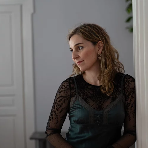 Μάρθα Μαυροειδή, πώς συνομιλεί ο σεφαραδίτικος πολιτισμός με το σήμερα;