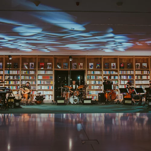 Τα Lighthouse sessions επιστρέφουν στο "Νιάρχος" ζωντανά και με streaming