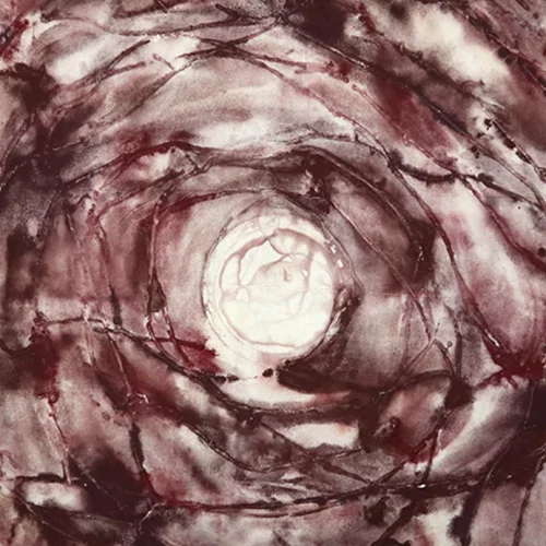 Το Tag Project Space διερευνά την απειλητική μορφή της "μόρας" μέσα από μια ομαδική έκθεση σύγχρονης τέχνης