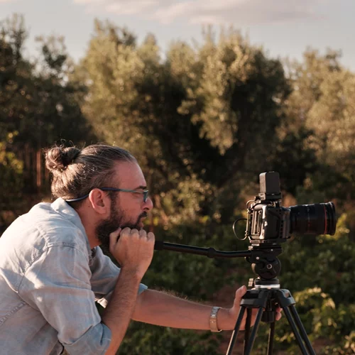 "ΡΙΦΙΦΙ": Ο Σωτήρης Τσαφούλιας επιστρέφει με νέα τηλεοπτική σειρά