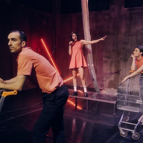 "Match": Το έργο για τον έρωτα στην εποχή των dating app επιστρέφει