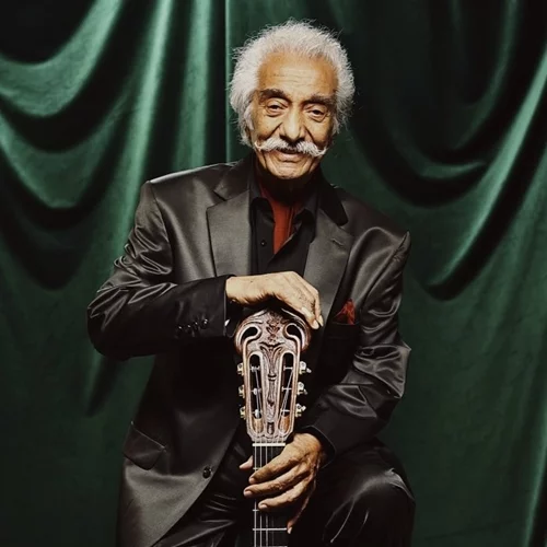 Καθηλωτικός Κώστας Χατζής, λαμπερή Ελπίδα: Μια βραδιά στο κατάμεστο "Άλσος"