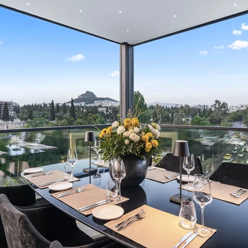 Γιορτάζουμε την αγάπη στα "Athenaum Hotels"