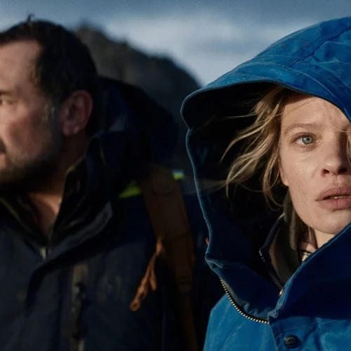 Ο Τομά Μπιντεγκέν, οι "Ναυαγοί" και ένα σαρωτικό θρίλερ επιβίωσης