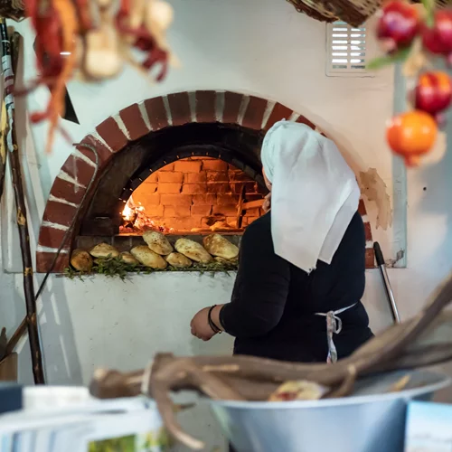 Τρεις ροδίτικοι παράδεισοι της κρεατοφαγίας a la Grecque