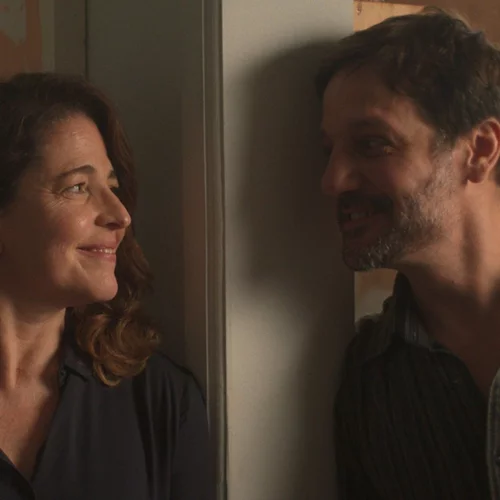 Ο "Έρωτας στη Βαρκελώνη" είναι μία ιστορία γεμάτη ελπίδα