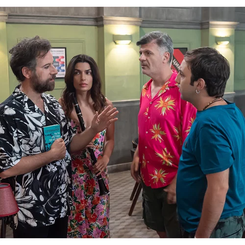 Ο Κωστής Μαραβέγιας περνάει την emo φάση του στα "Νούμερα"