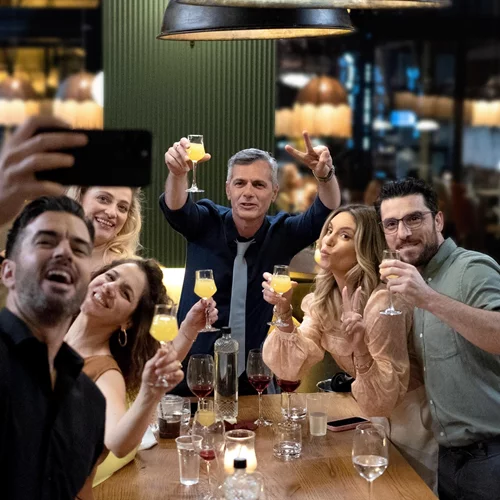 "Ο πρώτος από εμάς" είναι η νέα dramedy που έρχεται στον ΑΝΤ1