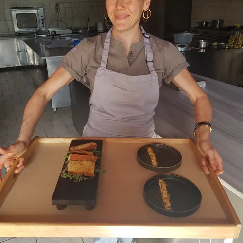 Αφροδίτη Γεωργιάδου: "Μεγάλωσα με αρώματα κουζίνας και χέρια γεμάτα ζυμάρια"